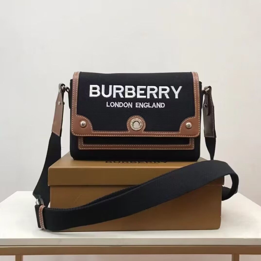 Burberry_Crossbody_Bag-2